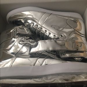 Radii Vertex liquid silver sneakers